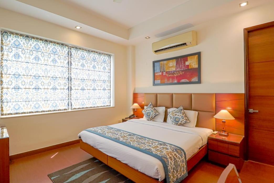 Ferienwohnung Ahuja Residency Noida Exterior foto